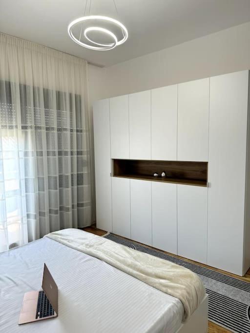 Sol Apartments - 2 Bedrooms Shkodër Exterior foto